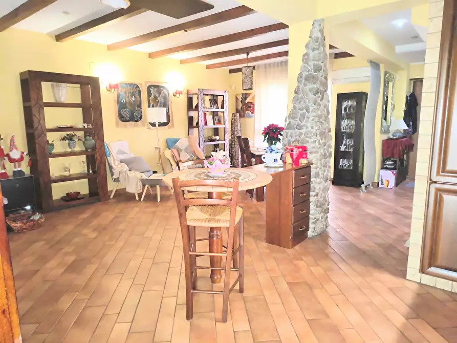 Immagine 7 di Casa trifamiliare in vendita  in Via delle Mimose, 9 a Messina