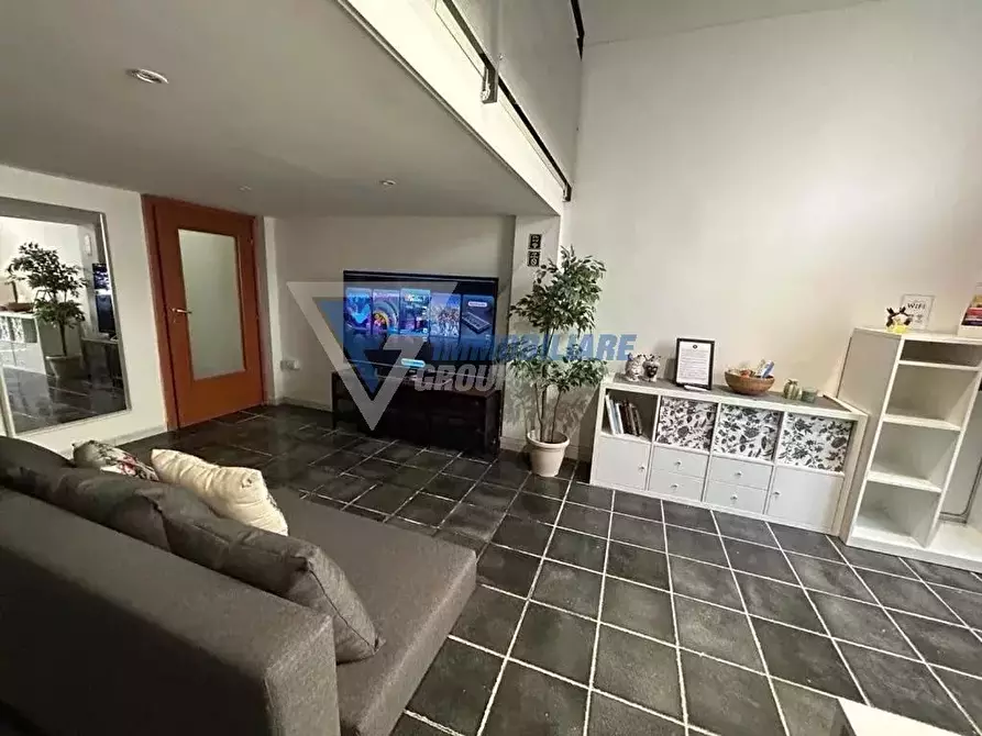 Immagine 11 di Casa trifamiliare in vendita  in VIA CALATAFIMI a Siracusa