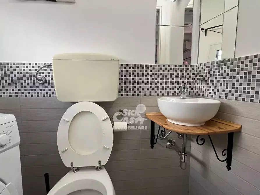 Immagine 12 di Casa trifamiliare in affitto  in pizzetta sant'oliva marsala a Marsala