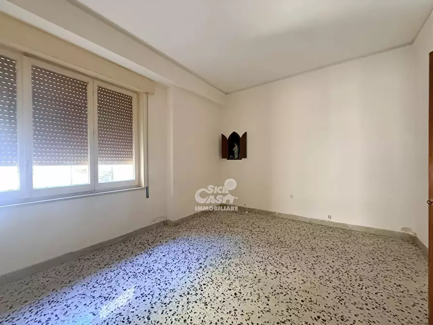 Immagine 10 di Casa trifamiliare in vendita  a Marsala