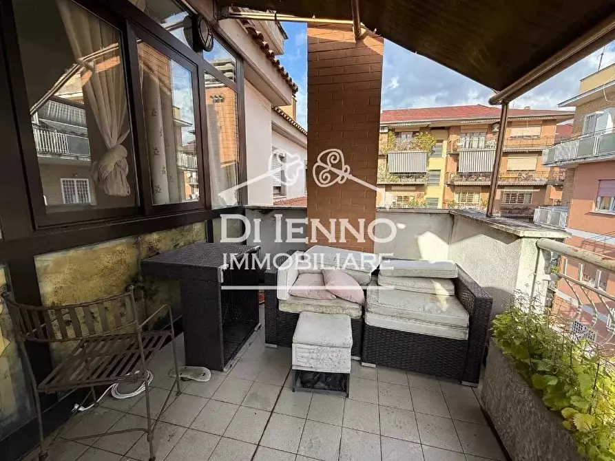 Immagine 9 di Casa trifamiliare in vendita  in Via della Magnetite a Roma