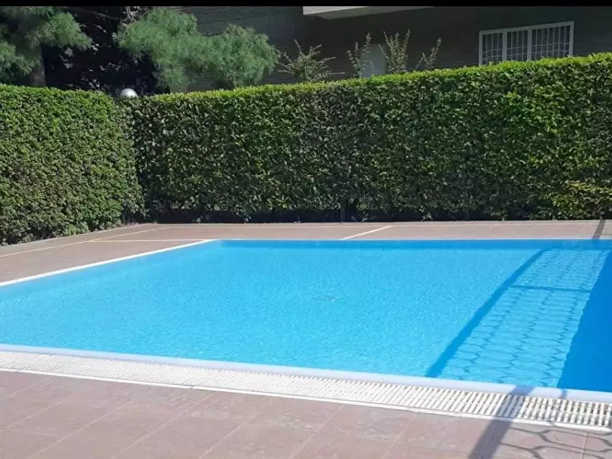 Immagine 16 di Casa trifamiliare in affitto  in Viale Famagosta, 30 a Milano