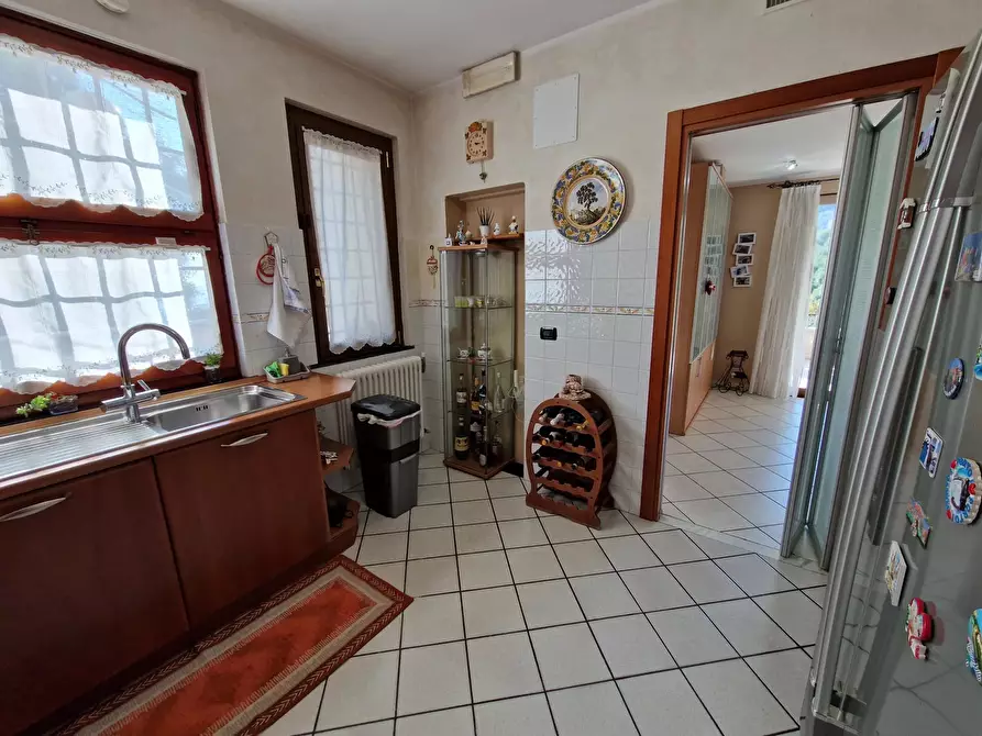 Immagine 24 di Casa trifamiliare in vendita  in Sant'Andrea di Rovereto a Chiavari