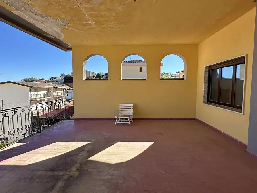 Immagine 21 di Casa trifamiliare in vendita  in Viale della Repubblica, 34 a Altomonte