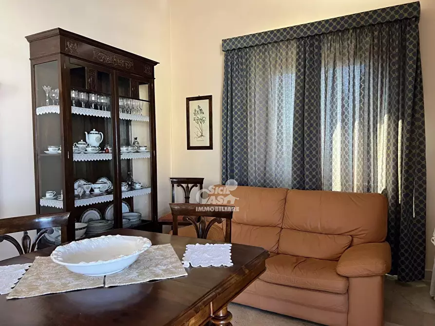 Immagine 11 di Casa trifamiliare in vendita  a Marsala