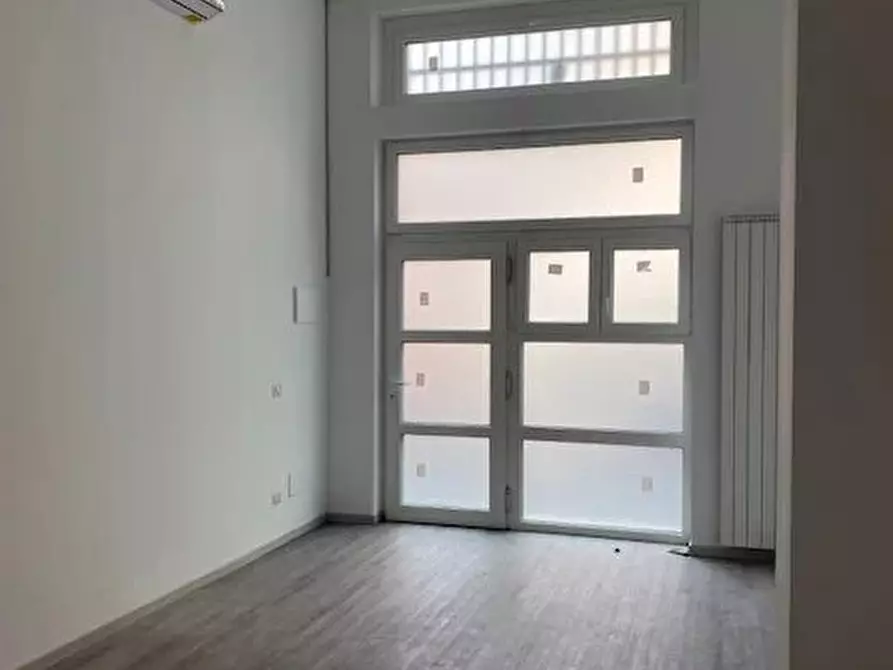 Immagine 4 di Casa trifamiliare in vendita  in Via Adolfo Wildt a Milano