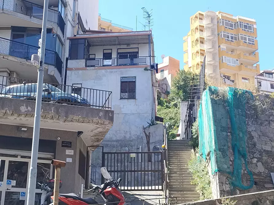 Immagine 1 di Terreno edificabile in vendita  in Salita Acqua Del Conte 7 a Messina