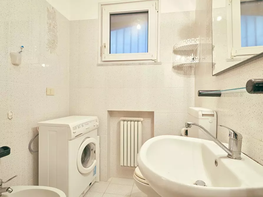 Immagine 23 di Casa trifamiliare in vendita  in Via Asti, 85 a Ceriale