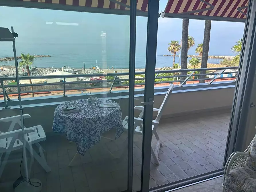 Immagine 7 di Casa trifamiliare in affitto  in Lungomare Varaldo, 67 a Ventimiglia