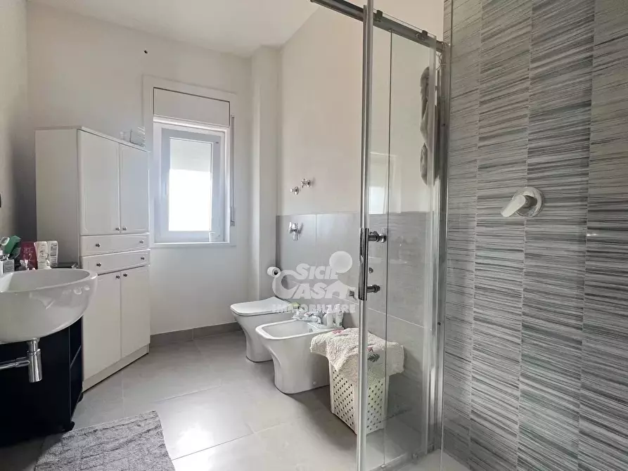 Immagine 30 di Casa trifamiliare in vendita  in via Honor Frost a Marsala