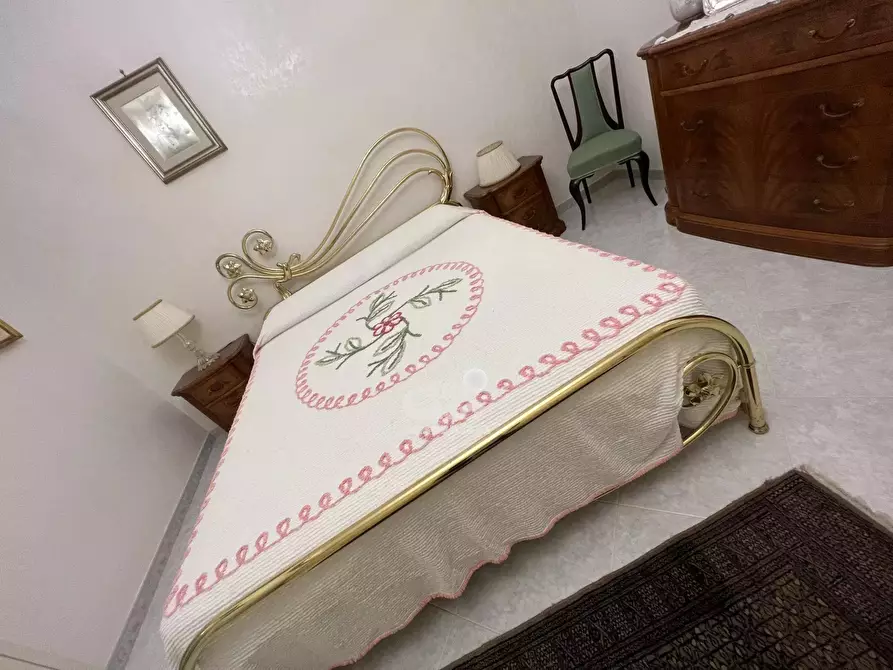 Immagine 11 di Casa trifamiliare in vendita  a Marsala