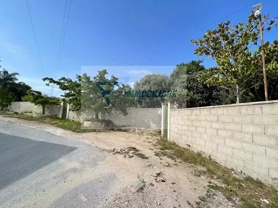 Immagine 32 di Terreno in vendita  in Strada Carancino a Siracusa