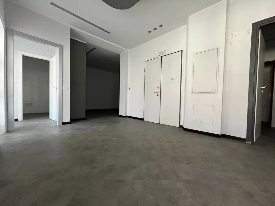 Immagine 9 di Castello in affitto  in Via Martiri della Liberazione a Chiavari