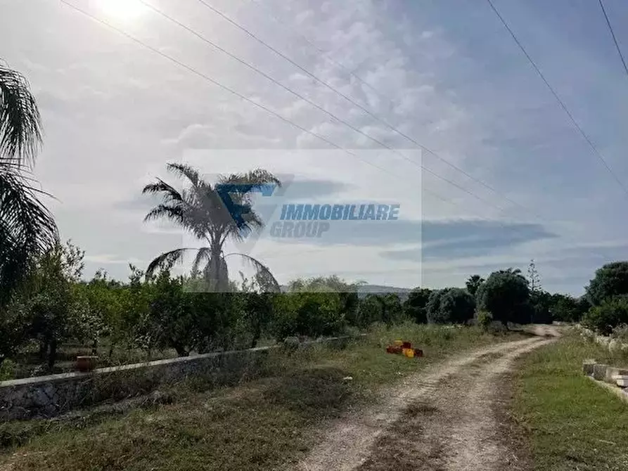 Immagine 30 di Terreno in vendita  in Strada Carancino a Siracusa