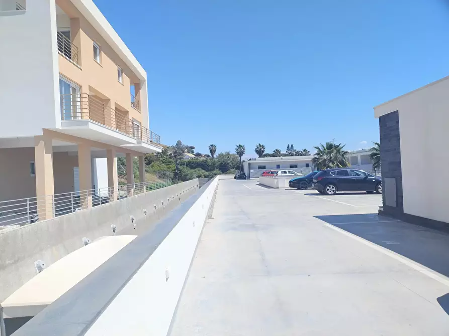 Immagine 20 di Casa trifamiliare in vendita  in Via Consolare Pompea, 1945 a Messina