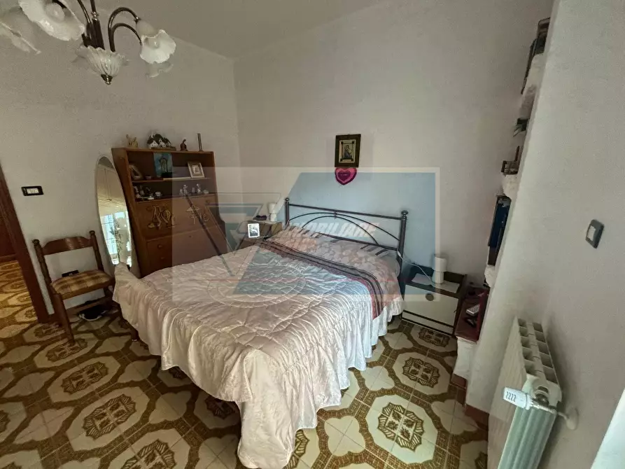 Immagine 8 di Casa trifamiliare in vendita  in Via Grotta Santa a Siracusa