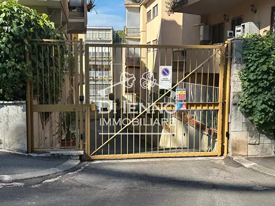 Immagine 5 di Villa in vendita  in Via Giacinta Pezzana a Roma