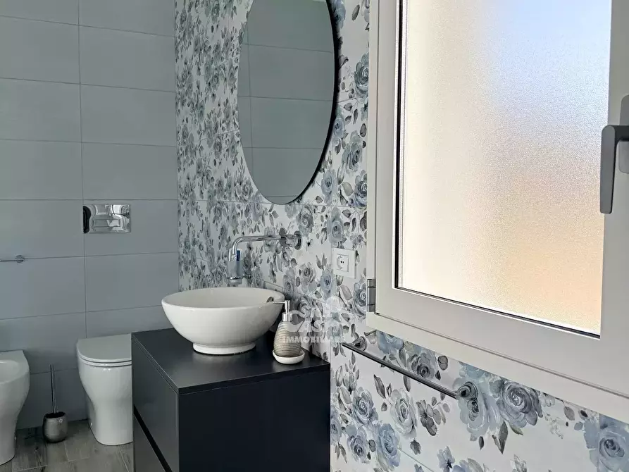 Immagine 9 di Casa trifamiliare in vendita  a Marsala