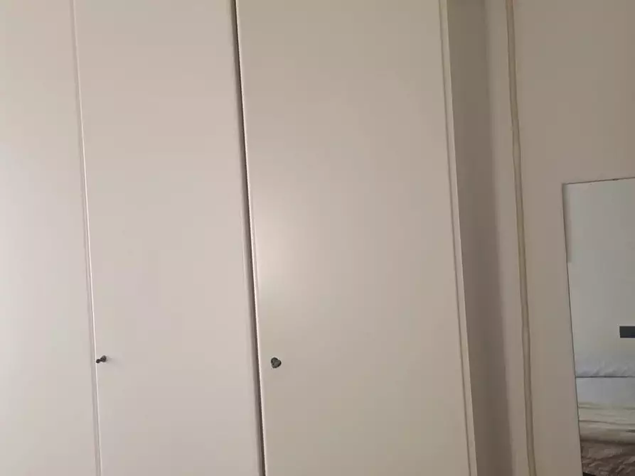 Immagine 10 di Casa trifamiliare in affitto  in Viale Brianza a Milano