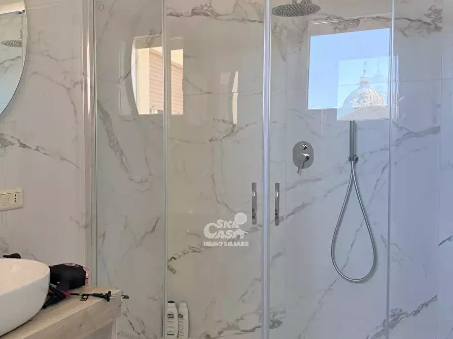 Immagine 22 di Casa trifamiliare in vendita  a Marsala