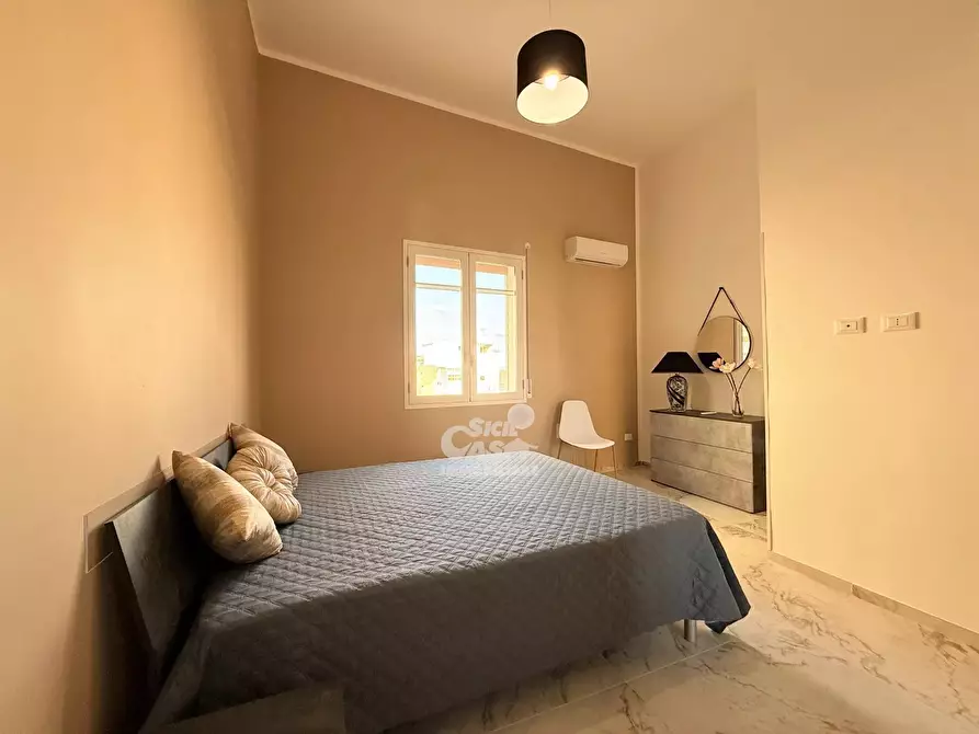 Immagine 14 di Casa trifamiliare in vendita  a Marsala