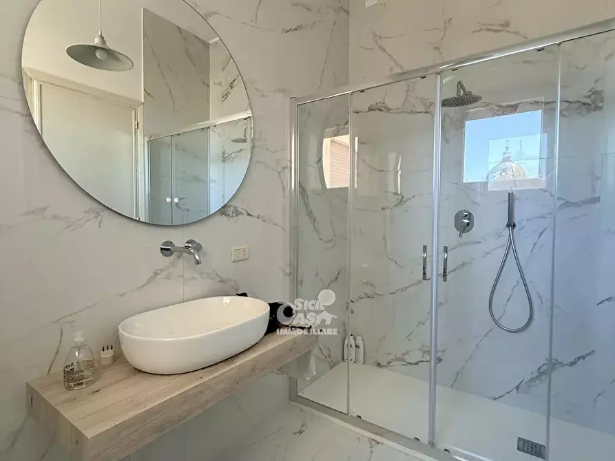 Immagine 7 di Casa trifamiliare in vendita  a Marsala