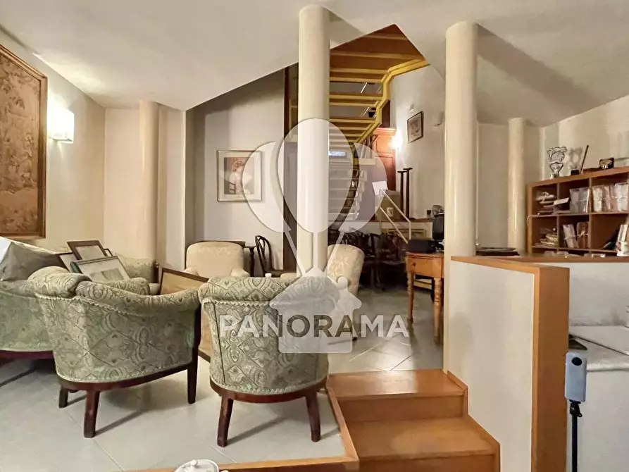 Immagine 4 di Casa trifamiliare in vendita  in via XI Febbraio a Alcamo