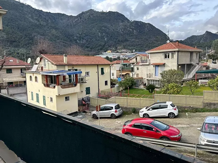 Immagine 10 di Casa trifamiliare in vendita  in Via G. Calsamiglia 2 a Ventimiglia