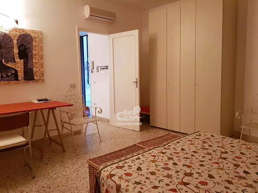 Immagine 18 di Casa trifamiliare in affitto  a Marsala
