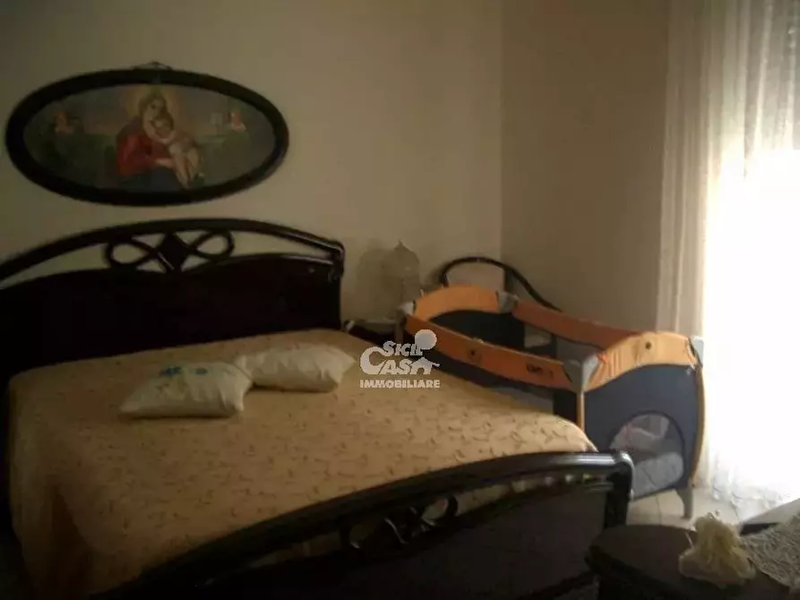 Immagine 1 di Casa trifamiliare in vendita  a Marsala