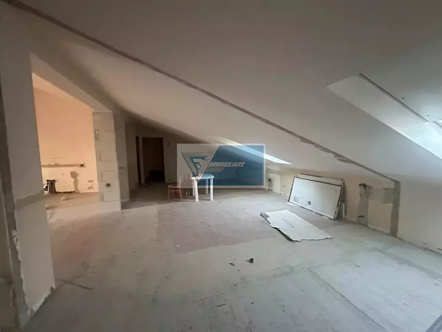 Immagine 17 di Casa trifamiliare in vendita  in Via Roma a Noto