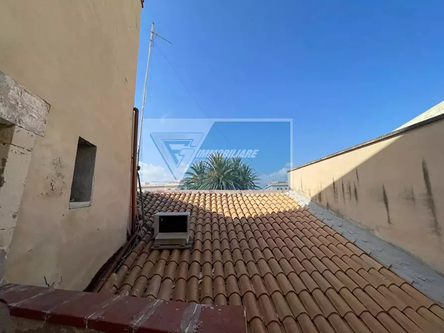 Immagine 19 di Casa trifamiliare in vendita  a Siracusa
