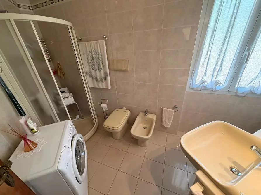 Immagine 11 di Casa trifamiliare in vendita  in Via Cavour, 7 a Ventimiglia