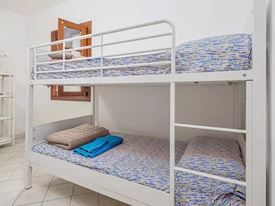 Immagine 10 di Casa trifamiliare in vendita  in via Grazia Deledda, 19. a Aggius