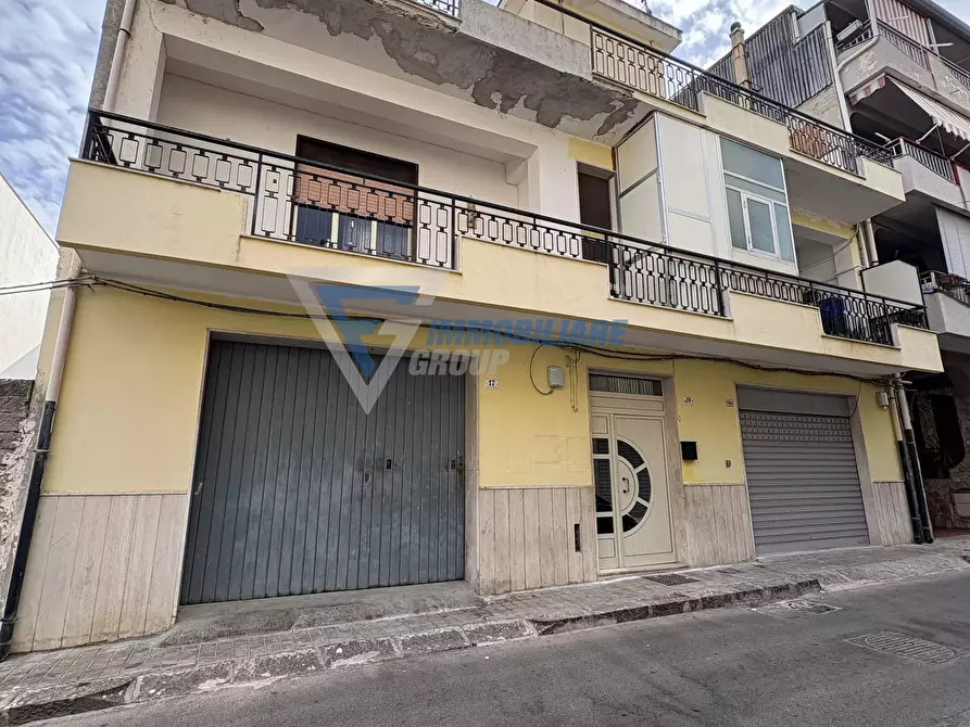 Immagine 9 di Casa trifamiliare in vendita  in VIA MESSINA a Buccheri