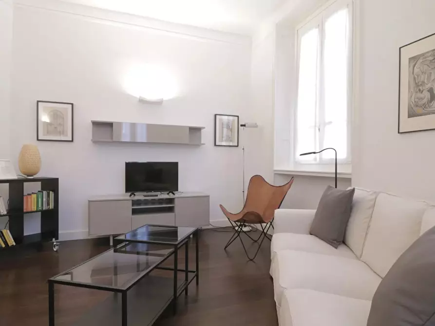 Immagine 1 di Casa trifamiliare in vendita  in Via Luigi Vanvitelli, 49 a Milano