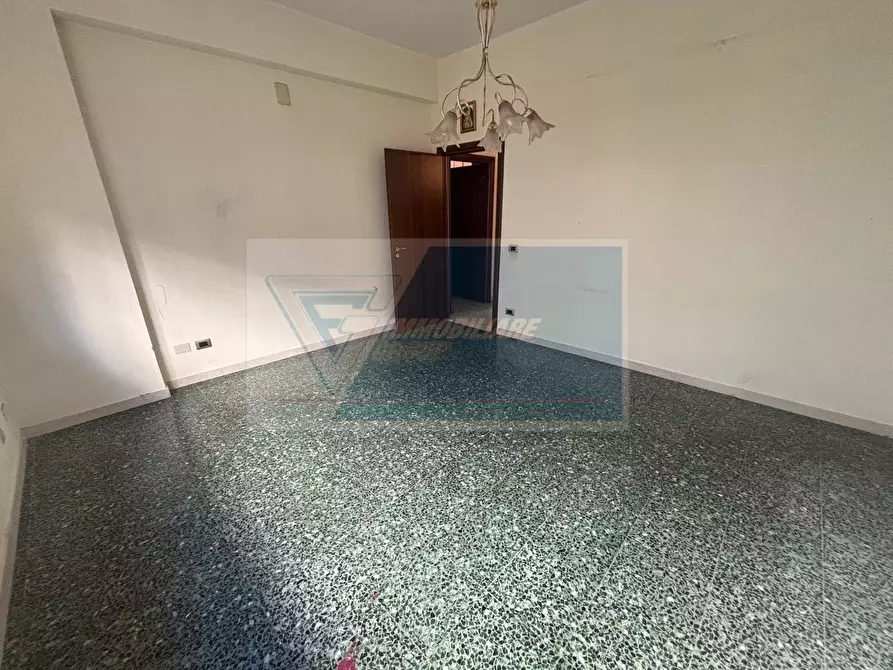 Immagine 6 di Casa trifamiliare in vendita  in Via Simeto a Siracusa