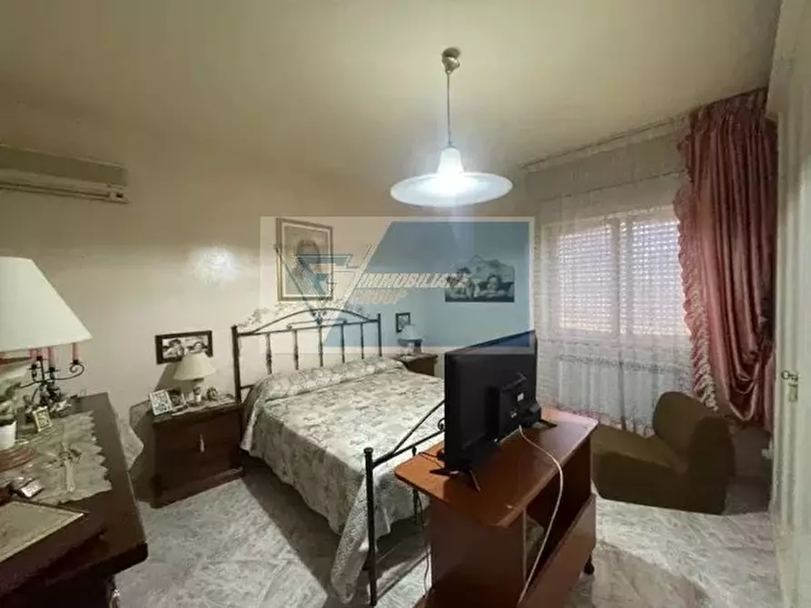 Immagine 25 di Casa trifamiliare in vendita  in Via Luigi Cassia a Siracusa