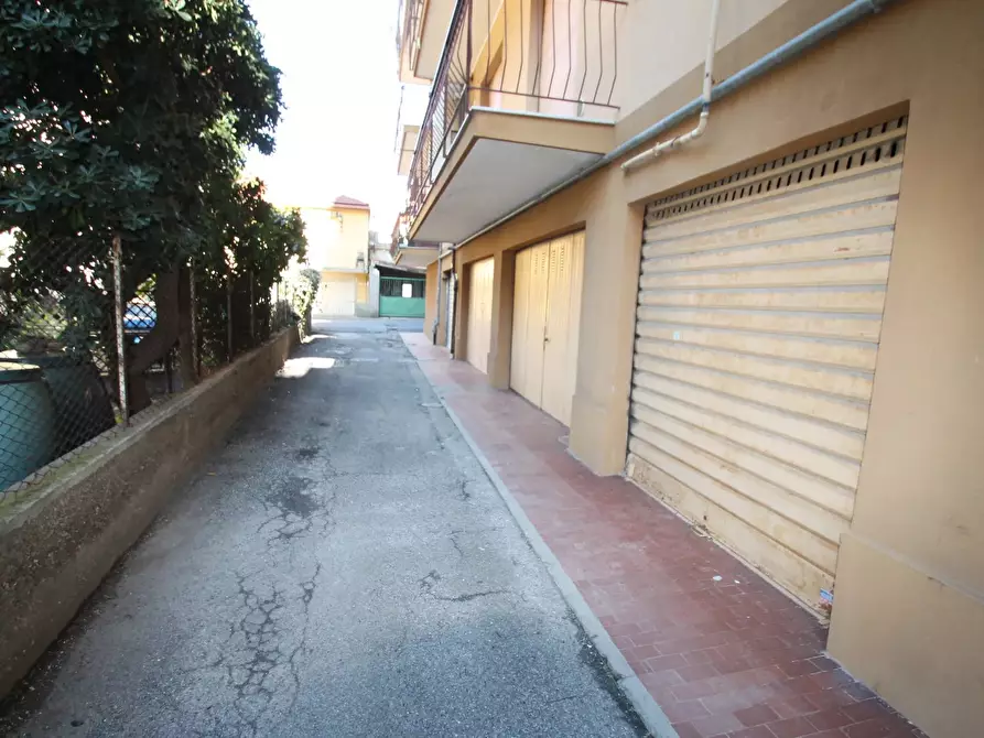 Immagine 37 di Casa trifamiliare in vendita  in Via XXV Aprile 2 a Borghetto Santo Spirito