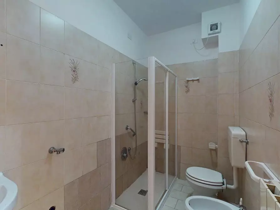 Immagine 22 di Casa trifamiliare in vendita  in Largo Sgorini, 7 a Toirano