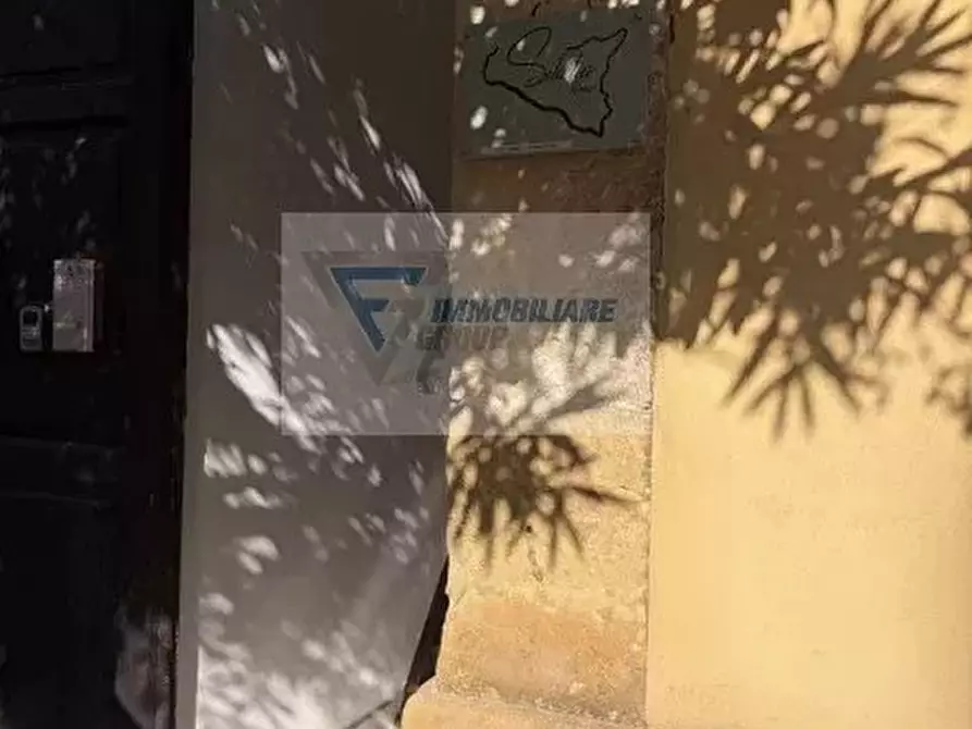 Immagine 30 di Casa trifamiliare in vendita  in Via Malta a Siracusa