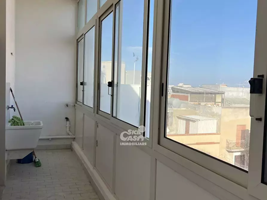 Immagine 6 di Casa trifamiliare in affitto  a Marsala