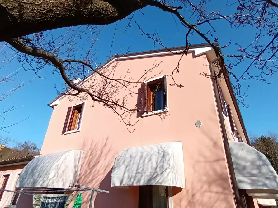 Immagine 38 di Terreno edificabile in vendita  a Refrontolo