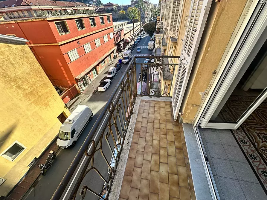 Immagine 17 di Casa trifamiliare in vendita  in Via Roma, 28 a Ventimiglia