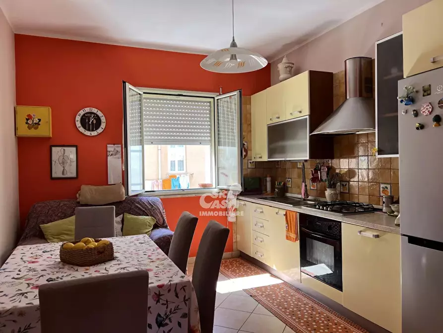 Immagine 2 di Casa trifamiliare in vendita  a Marsala