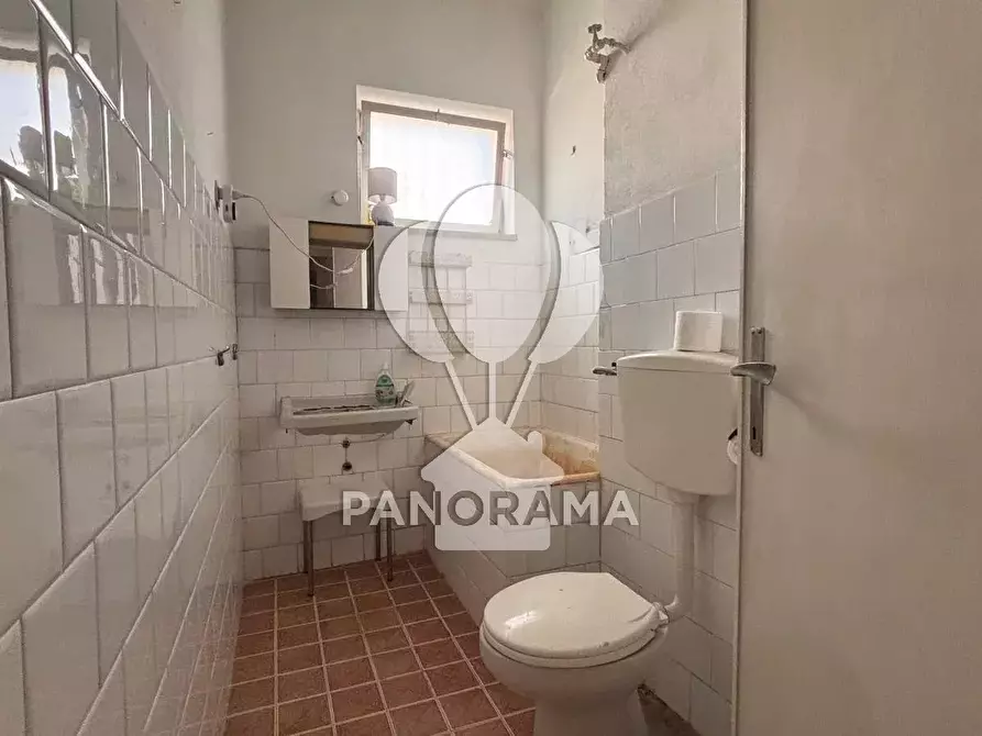 Immagine 5 di Casa trifamiliare in vendita  in Via Sardegna a Alcamo