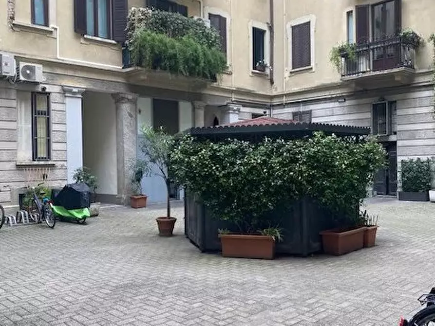 Immagine 13 di Casa trifamiliare in affitto  in Via Giovanni Battista Morgagni, 2 a Milano