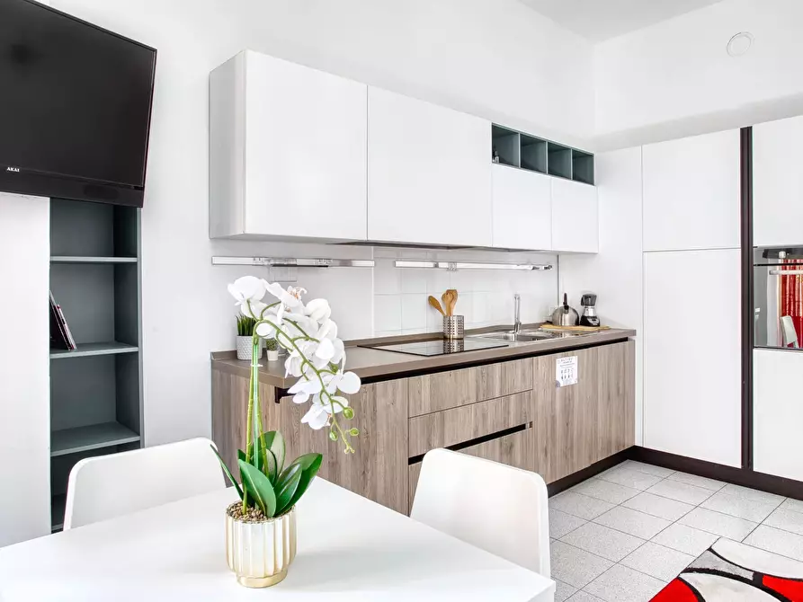 Immagine 9 di Casa trifamiliare in affitto  in VIA BORSIERI, 39. a Milano