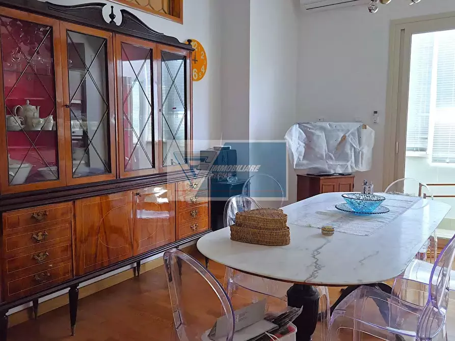 Immagine 7 di Casa trifamiliare in vendita  in Piazza Sgroi a Noto