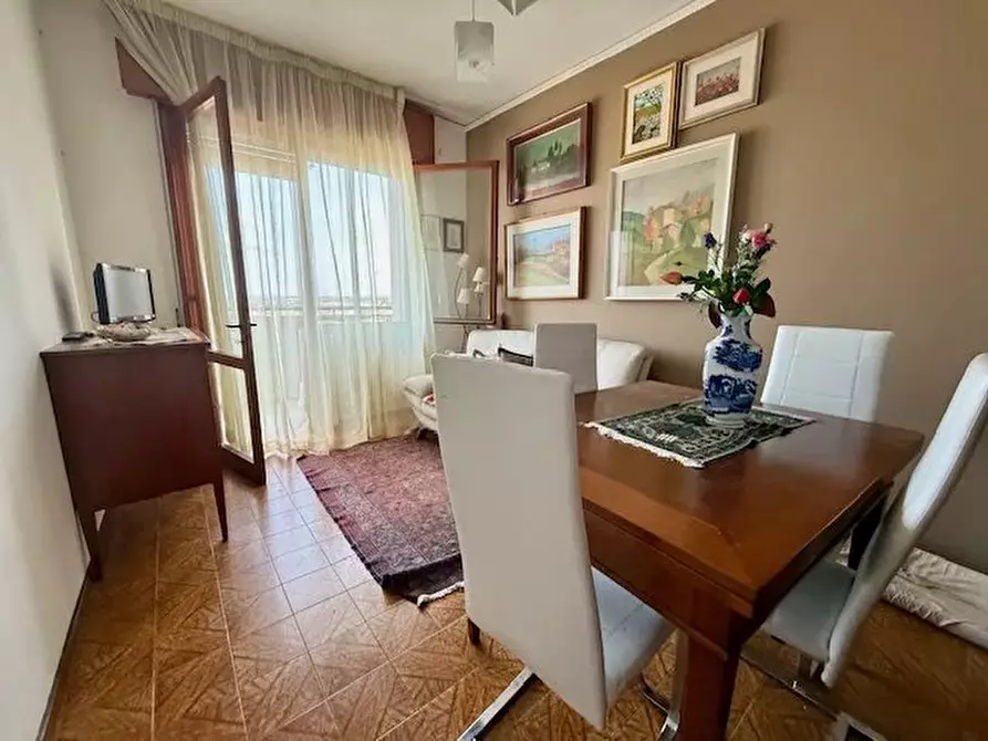 Immagine 1 di Casa trifamiliare in vendita  a Conegliano